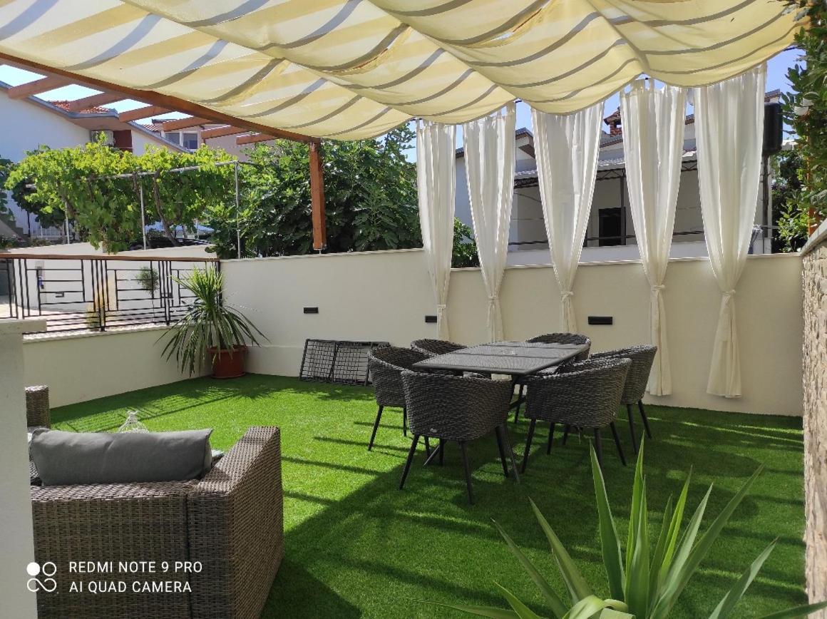 Villa Borna B20 تروغير المظهر الخارجي الصورة